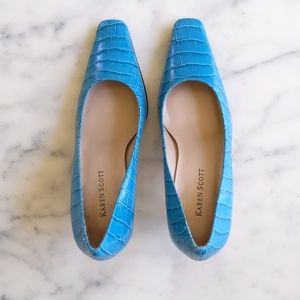 NWT. Karen Scott Leather Upper Turquoise Crocodile Pump with 3" heels.